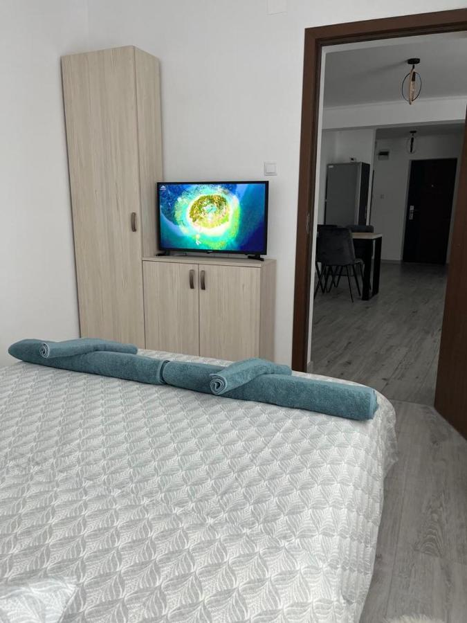 Green Apartments Oradea Bagian luar foto